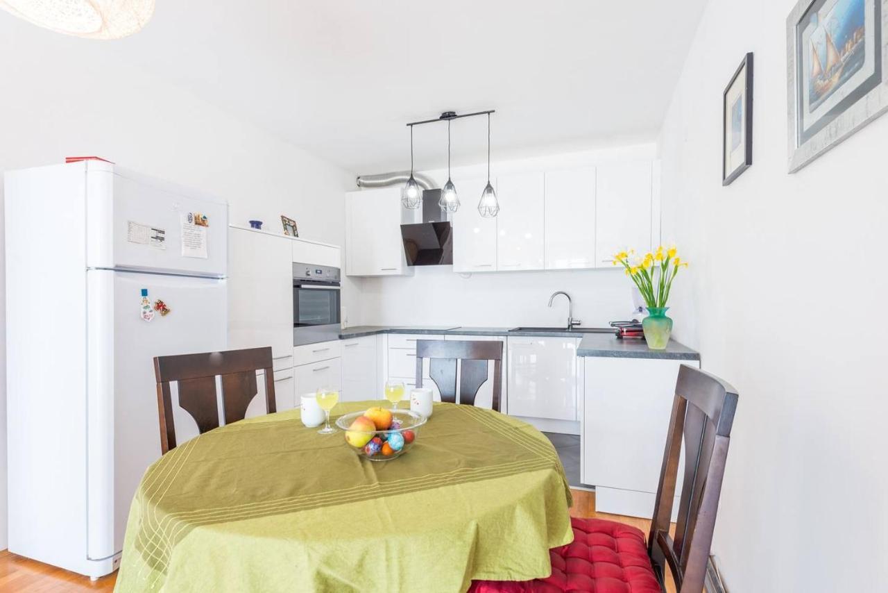 Apartment 2 Bdrm